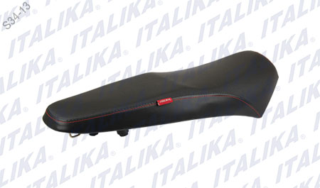 [F03010115] ASIENTO NEGRO COSTURA ROJA