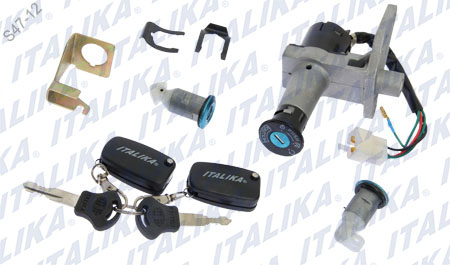 [F04020050] JUEGO CERRADURAS LLAVERO