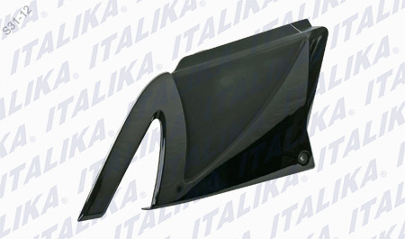 [F13010669] CUBIERTA LATERAL IZQ NEGRA