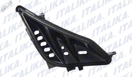 [F13010804] PLACA VENTILACION IZQ NEGRA