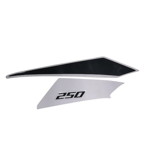 [F13020479] ETIQUETA CUBIERTA TANQUE DER