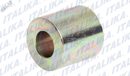 [F15040076] ESPACIADOR EJE TRASERO IZQ